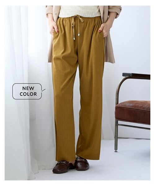 nissen（ニッセン）の「ラクリブワイドパンツ（ゆったりヒップ）＜大きいサイズ有＞（スウェットパンツ・レディース・ケリーグリーン/モカ/ダスティーブルー/黒/ライトベージュ/ダークオリーブ/ロイヤルブルー/マルーンボルドー/ブロッサムピンク/<関連子2>モカ(吸汗速乾)/<関連子2>ダスティーブルー(吸汗速乾)/<関連子2>黒(吸汗速乾)/(26初夏)ターコイズグリーン・L/LL/3L/4L/5L/6L/8L/10L/S/M）」の6枚目の写真