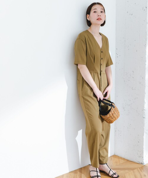 URBAN RESEARCH ROSSO（アーバンリサーチロッソ）の「F by ROSSO　ウエスト切り替えVネックオールインワン（サロペット/オーバーオール・レディース・KHAKI/GRAY・36/38）」の14枚目の写真