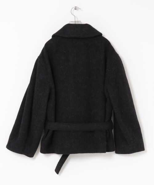 URBAN RESEARCH(アーバンリサーチ)の「LEMAIRE SHORT BATHROBE COAT(テーラードジャケット・レディース・BLACK・36)」の6枚目の写真