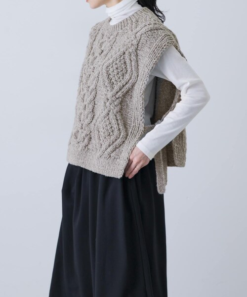 かぐれ（カグレ）の「ペルーアランニットベスト（ニット/セーター・レディース・IVORY/GRAY・FREE）」の17枚目の写真