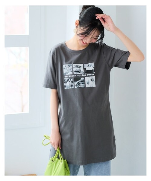 nissen（ニッセン）の「大きいサイズ　【ひんやりコットン】綿１００％ＡラインプリントチュニックＴシャツ（接触冷感・UVカット）（チュニック・レディース・黒(フォトフラワー)/ねこ:セージグリーン/くま:黒/シンプルロゴ:モカベージュ/アメカジ:ネイビー/オーシャン:ネイビー/ドーナツ:オートミール/バンダナ:カーキ/スニーカー:クリーム/フォト風景:チャコールグレー/黒(グラフィック)/オフホワイト(ネコ)/チャコール(モノクロスィーツ)/ネイビー(ハワイ)/グレージュ(ロゴ)(新色)/アイボリー(花瓶)/ミント(鳥)/ピンク(パンダ)/カーキ(サークルロゴ)・L/LL/3L/4L/5L/6L/8L/10L）」の6枚目の写真