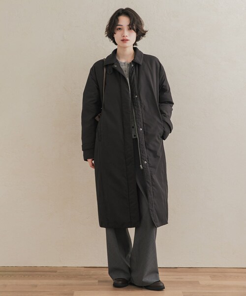 URBAN RESEARCH DOORS(アーバンリサーチドアーズ)の「ステッチレスライトダウンロングコート(テーラードジャケット・レディース・BLACK/KHK.BEG・Free)」の9枚目の写真