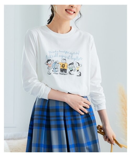 nissen（ニッセン）の「大きいサイズ　ドラえもん長袖Ｔシャツ（Tシャツ/カットソー・レディース・オフホワイト/インクブルー/ブラウン/ミント・L/LL/3L/4L/5L）」の8枚目の写真
