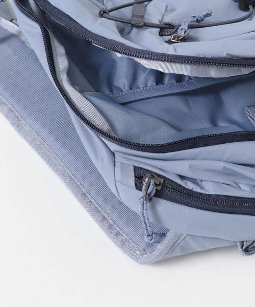 URBAN RESEARCH DOORS（アーバンリサーチドアーズ）の「patagonia　Terravia Pack 22L（バックパック/リュック・レディース・BNLB/BLK/RVGN・S）」の15枚目の写真