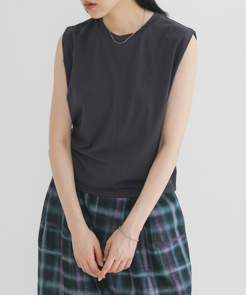 KBF（ケイビーエフ）の「ショルダータックカットソー（タンクトップ・レディース・CHARCOAL/OFF/L.BLUE・One）」の14枚目の写真