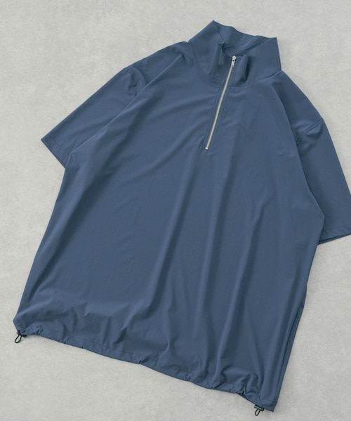 ITEMS URBANRESEARCH(アイテムズ アーバンリサーチ)の「シルキーナイロンハーフZIP多機能トップス(Tシャツ/カットソー・メンズ・CHA/BLK/NVY・M/L)」の3枚目の写真