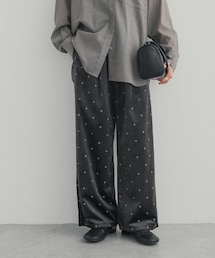 URBAN RESEARCH DOORS | 刺繍ベロアイージーパンツ 26AW(その他パンツ)