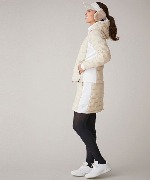ROPE'(ロペ)の「【撥水】ストレッチナイロン ダウンブルゾン(ダウンジャケット/コート・レディース・ホワイト/ベージュ/ネイビー・L/M/S)」の16枚目の写真