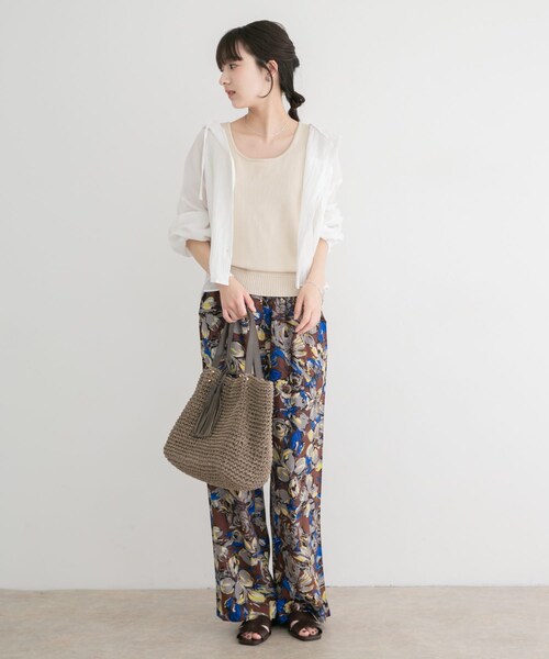 ITEMS URBANRESEARCH(アイテムズ アーバンリサーチ)の「『洗濯可』2WAYニットタンクトップ(ニット/セーター・レディース・OFF/GRN/BLK/BRN/BRD・Free)」の8枚目の写真