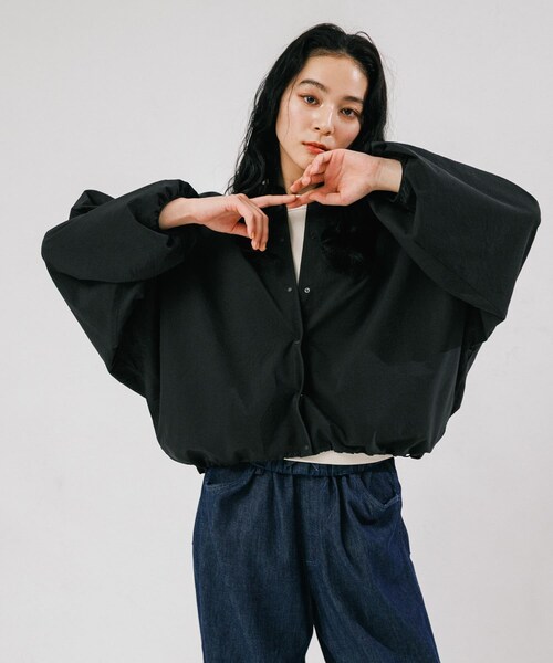 EKAL（エカル）の「『吸水速乾/通気性/軽量』DOT AIR CARDIGAN（カーディガン/ボレロ・レディース・ブラック/ブラウン/チャコール・One）」の5枚目の写真