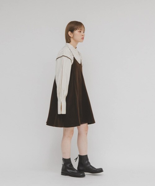 KBF（ケイビーエフ）の「ヘムデザインクロップドシャツ（シャツ/ブラウス・レディース・CREAM st/NAVY st・one）」の22枚目の写真