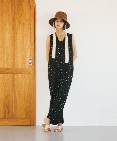 URBAN RESEARCH DOORS(アーバンリサーチドアーズ)の「リネンレーヨンドットオールインワン(サロペット/オーバーオール・レディース・NATURAL/BLACK・S/M)」の22枚目の写真