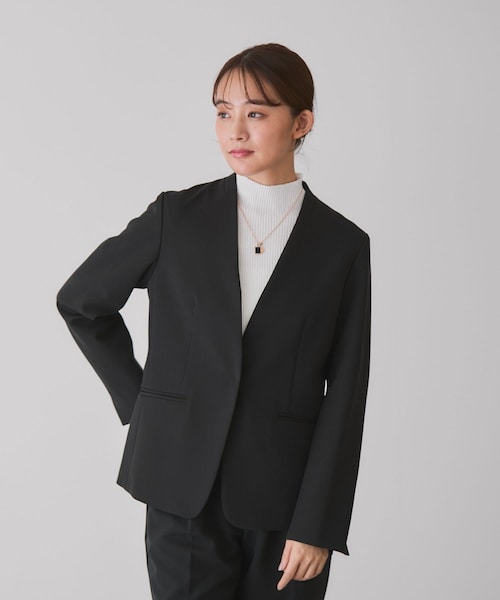 Jayro(ジャイロ)の「2WAYストレッチV衿ジャケット(ノーカラージャケット・レディース・ブラック/グレー系/ネイビー・L/M/S)」の11枚目の写真