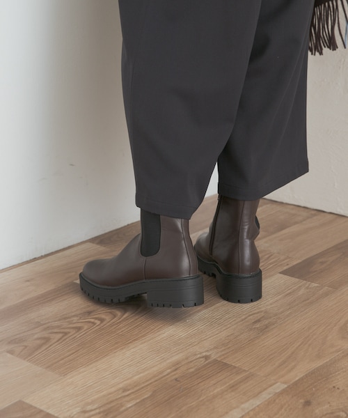 URBAN RESEARCH DOORS（アーバンリサーチドアーズ）の「トラックソールブーツ（ブーツ・レディース・BROWN/BLACK・36/37/38）」の16枚目の写真