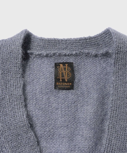 ADAM ET ROPE'（アダムエロペ）の「【BATONER/バトナー】PURE MOHAIR V CARDIGAN（カーディガン/ボレロ・メンズ・ブラック/グレー/パープル・2/3）」の13枚目の写真