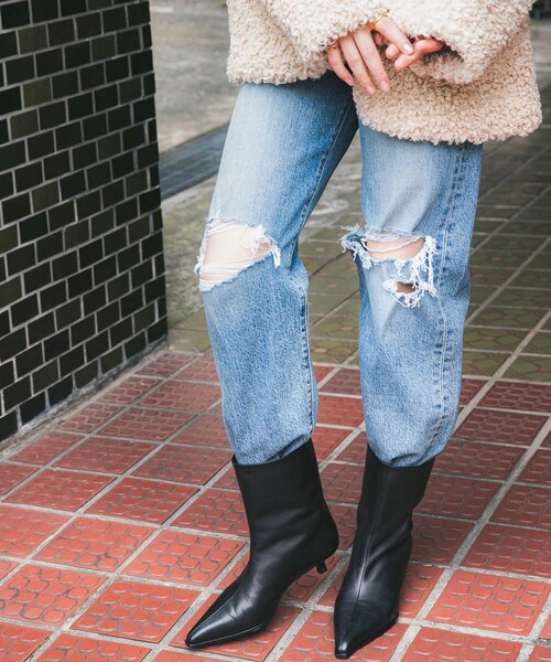 URBAN RESEARCH（アーバンリサーチ）の「Levi’s　Exclusive RIBCAGE STRAIGHT ANKLE（デニムパンツ・レディース・Q MOTHER・26/27/28）」の7枚目の写真