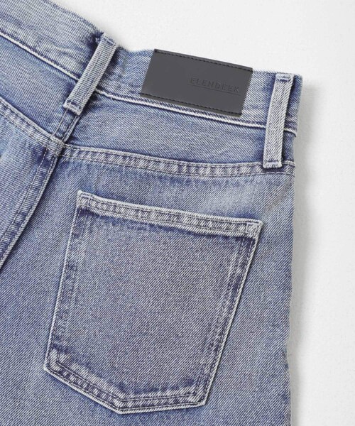 URBAN RESEARCH ROSSO（アーバンリサーチロッソ）の「ELENDEEK　PANEL TUK DENIM WIDE PT（その他パンツ・レディース・ICE・1/2）」の7枚目の写真
