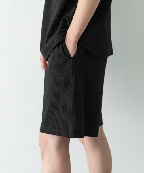 URBAN RESEARCH Sonny Label（アーバンリサーチサニーレーベル）の「カットシアサッカーショートパンツ（その他パンツ・メンズ・ブラック/ネイビー・M/L）」の6枚目の写真