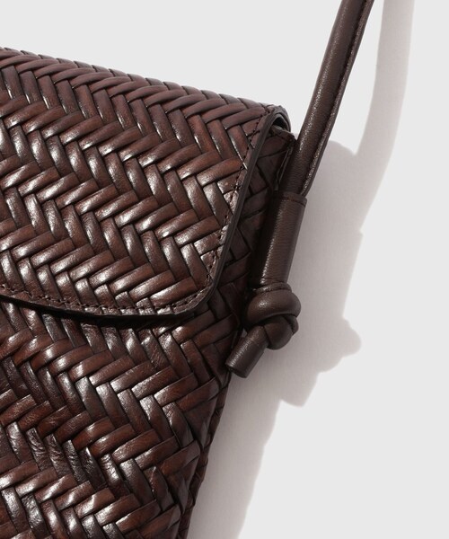ADAM ET ROPE'(アダムエロペ)の「【Anthology paris/アンソロジー パリ】Leather Mesh Shoulder Bag(ショルダーバッグ・メンズ・ブラック/ダークブラウン・F)」の6枚目の写真