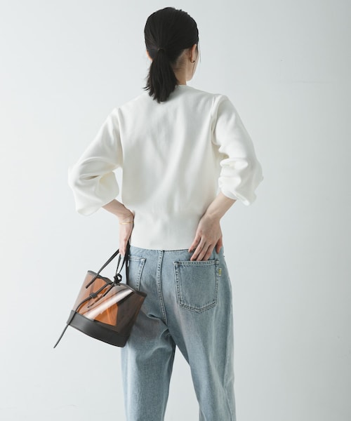 URBAN RESEARCH(アーバンリサーチ)の「コクーンスリーブカーディガン(カーディガン/ボレロ・レディース・OFF WHITE/NAVY・Free)」の8枚目の写真