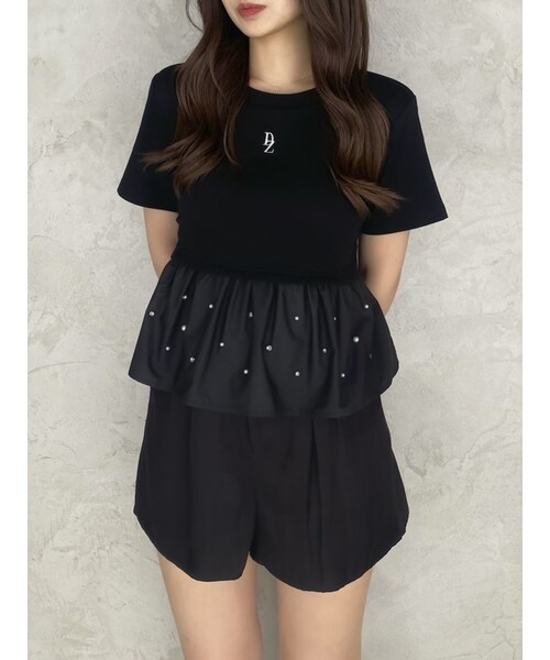 dazzlin（ダズリン）の「バックリボンビジューペプラムTシャツ（Tシャツ/カットソー・レディース・オフホワイト/ブラック/ピンク・F）」の4枚目の写真