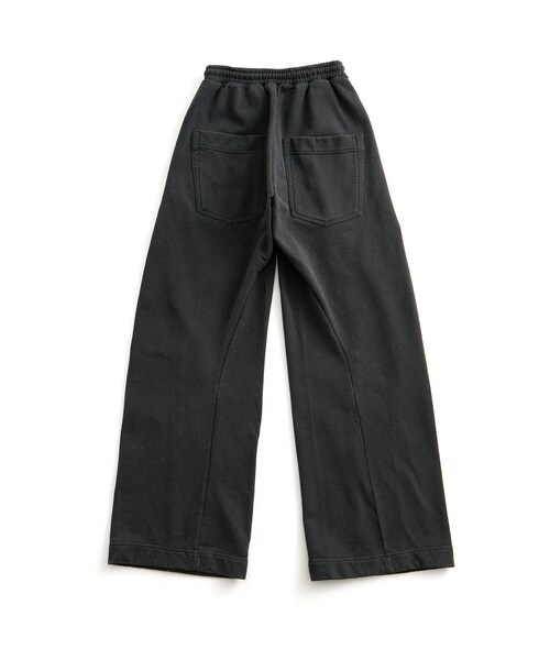 ADAM ET ROPE'（アダムエロペ）の「【NVRFRGT/ネヴァーフォーゲット】 3D TWISTED LOUNGE WIDE PANTS（その他パンツ・メンズ・ブラック/レンガ・1/2）」の10枚目の写真