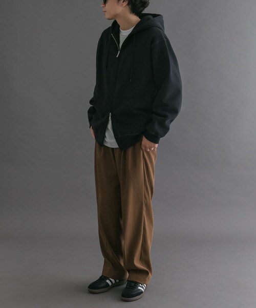 URBAN RESEARCH DOORS(アーバンリサーチドアーズ)の「FORK&SPOON リサイクルコットン裏毛ジップフーディー(パーカー・メンズ・DARKPURPLE/BLACK・4/5)」の8枚目の写真
