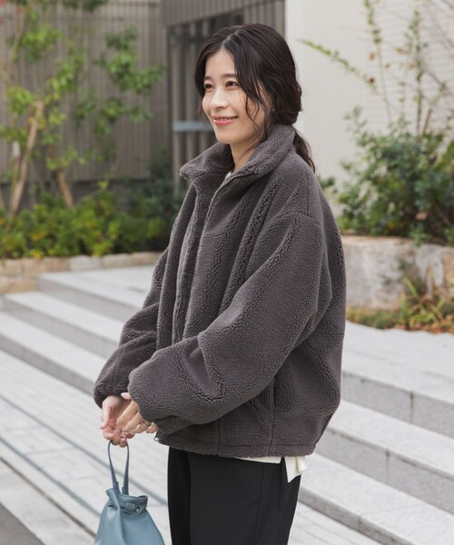 URBAN RESEARCH DOORS(アーバンリサーチドアーズ)の「ZIPボアブルゾン(テーラードジャケット・レディース・OFF/CHARCOAL・Free)」の12枚目の写真