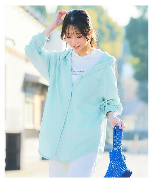 nissen（ニッセン）の「楊柳ビッグフードシャツパーカー（UVカット）＜大きいサイズ有＞（パーカー・レディース・ライトベージュ/アイスミント/黒・S/M/L/LL/3L）」の14枚目の写真