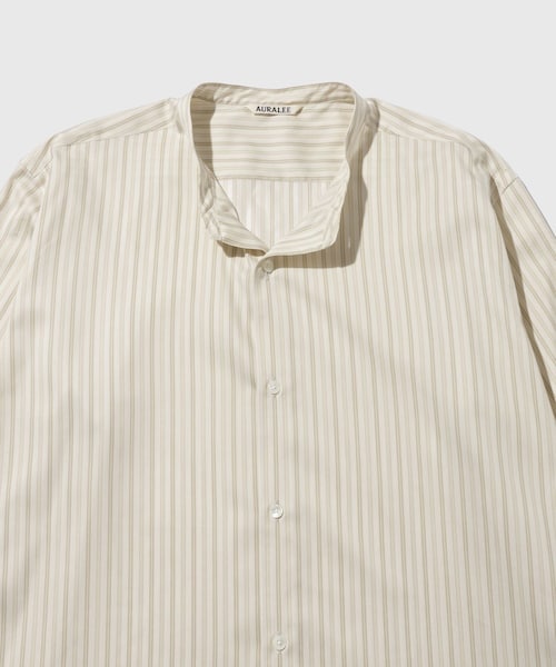 ADAM ET ROPE'（アダムエロペ）の「【AURALEE/オーラリー】COTTON SILK STRIPE STAND COLLAR SHIRT（シャツ/ブラウス・メンズ・キナリ/ブルー系・3/4/5）」の9枚目の写真
