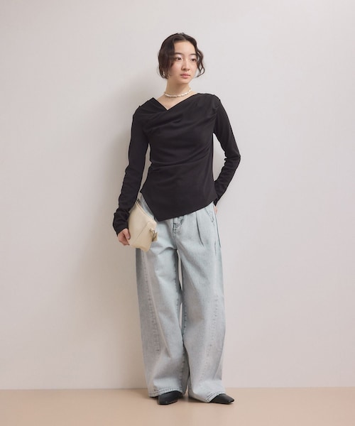 ADAM ET ROPE'(アダムエロペ)の「【WEB限定】・【サステナブル】ディープライズワイドデニム(デニムパンツ・レディース・ブラック系/ベージュ系/ブルー系・34/36/38)」の16枚目の写真