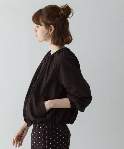 URBAN RESEARCH Sonny Label（アーバンリサーチサニーレーベル）の「『UR TECH』バルーンショートブルゾン（ブルゾン・レディース・ブラック/アイボリー/ベージュ・Free）」の15枚目の写真