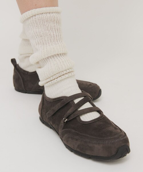 KBF（ケイビーエフ）の「メリージェーンスニーカー（スニーカー・レディース・BROWN/CHARCOAL・36/37/38）」の17枚目の写真