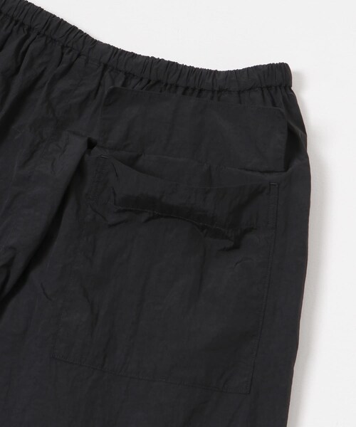 URBAN RESEARCH(アーバンリサーチ)の「ATON HANDDYED NYLONOVER PANTS(その他パンツ・メンズ・075 NAVY/105 BLK・4/6)」の9枚目の写真