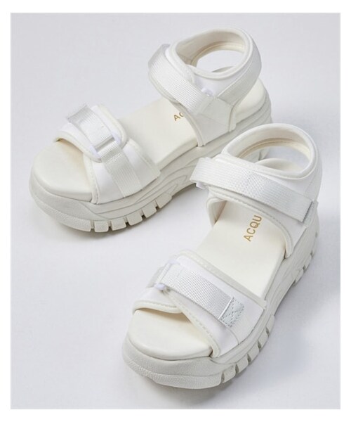 nissen（ニッセン）の「【ゆったり幅広】厚底スポーツサンダル（低反発中敷）（ワイズ４Ｅ）（サンダル・メンズ・黒/ホワイト/ネイビー・L=24.0~24.5cm/4E/M=23.0~23.5cm/4E/LL=25.0~25.5cm/4E/3L=26.0~26.5cm/4E）」の6枚目の写真
