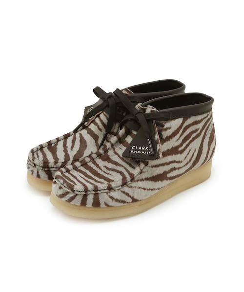 ADAM ET ROPE'(アダムエロペ)の「【CLARKS】WALLABEE BOOTS ZEBRA(モカシン/デッキシューズ・レディース・ホワイト系・36/37/38/39)」の21枚目の写真
