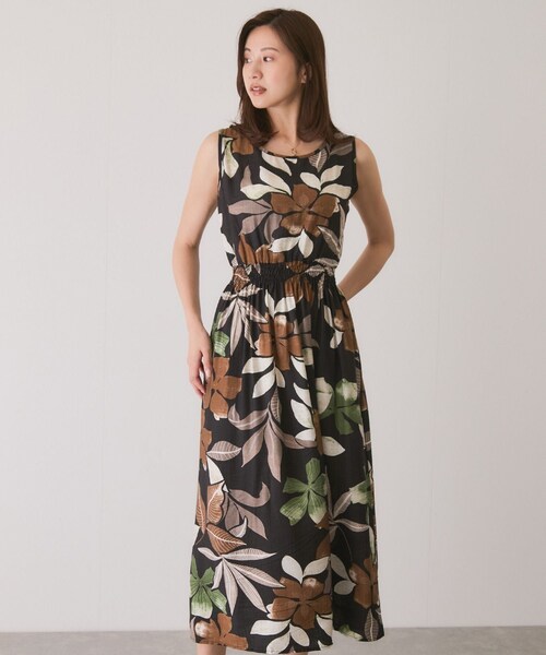 Jayro（ジャイロ）の「アソート柄シャーリングワンピース（ワンピース・レディース・ブラック系/グリーン/ネイビー系・38）」の12枚目の写真