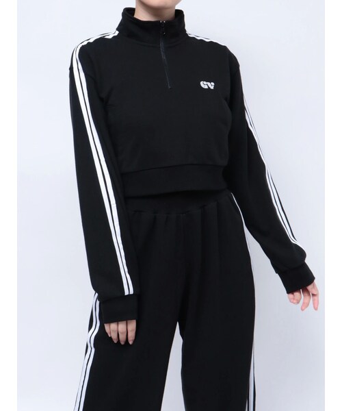 GYDA(ジェイダ)の「roundGYハーフZIP2ラインスウェットTOPS(カーディガン/ボレロ・レディース・ブラック・F)」の2枚目の写真