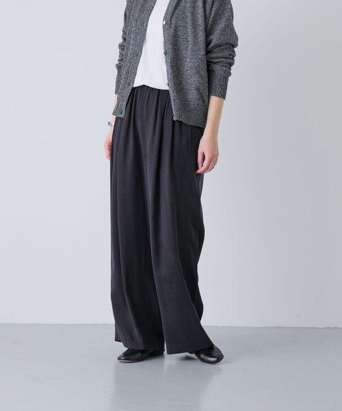かぐれ（カグレ）の「キュプラストレートパンツ（その他パンツ・レディース・NAVY/BLACK・Free）」の3枚目の写真