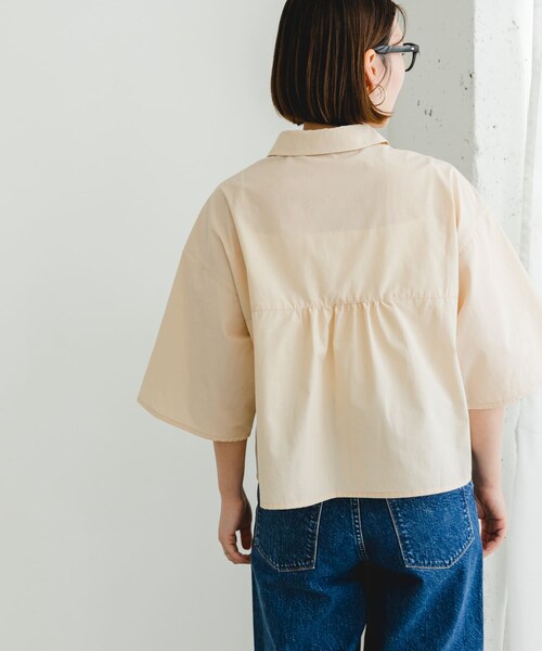 URBAN RESEARCH ROSSO（アーバンリサーチロッソ）の「F by ROSSO　ハーフスリーブクロップドシャツ（シャツ/ブラウス・レディース・OFF WHITE/P/BEIGE・FREE）」の15枚目の写真