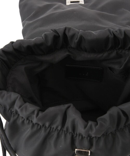 VIS(ビス)の「WEB限定追加【OUTDOOR PRODUCTS】VIS別注ドロストミニショルダーバッグ(ショルダーバッグ・レディース・ブラック/キナリ/ピンク系/ブラック系/オフホワイト/シルバー・F)」の19枚目の写真