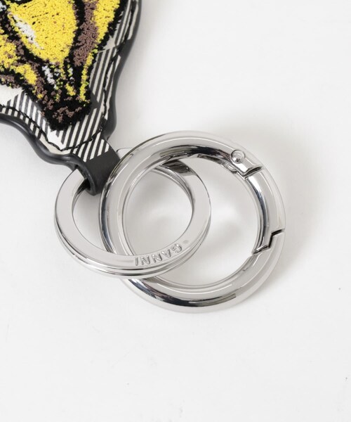 URBAN RESEARCH(アーバンリサーチ)の「GANNI Banana Keyring Velvet(チャーム・レディース・Black・-)」の9枚目の写真