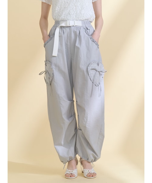 merry jenny（メリージェニー）の「フリルミリタリーカーゴパンツ（カーゴパンツ・レディース・ピンク/アイスブルー/ミックス・F）」の4枚目の写真