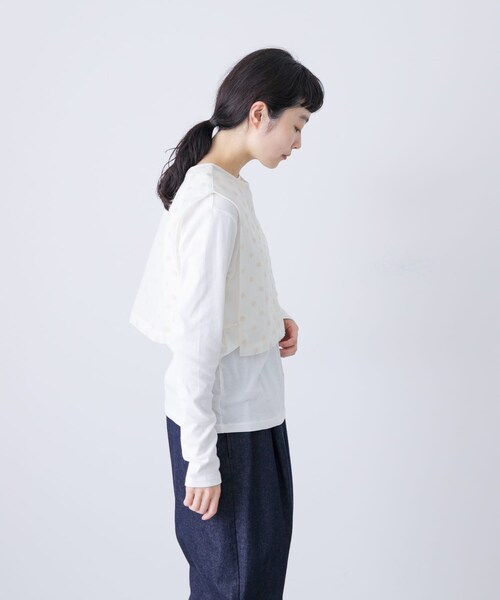 かぐれ（カグレ）の「ドット刺繍ウールガーゼビブ（ベスト・レディース・IVORY/BLACK・FREE）」の5枚目の写真
