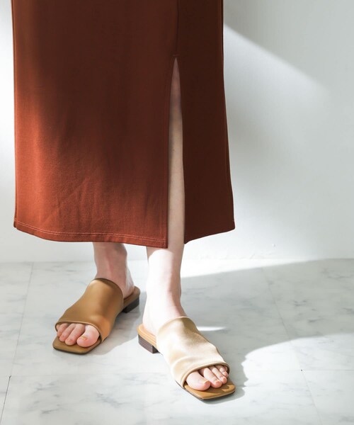 SENSE OF PLACE by URBAN RESEARCH(センスオブプレイスバイアーバンリサーチ)の「スリットペンシルスカート(スカート・レディース・GREIGE/BLACK/BROWN・S/M)」の22枚目の写真