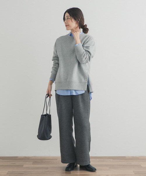 URBAN RESEARCH DOORS(アーバンリサーチドアーズ)の「『一部WEB限定カラー』『UR TECH』裏起毛サイド釦スウェット(スウェット・レディース・GREIGE/GOLD/NAVY/杢GRAY・M)」の16枚目の写真