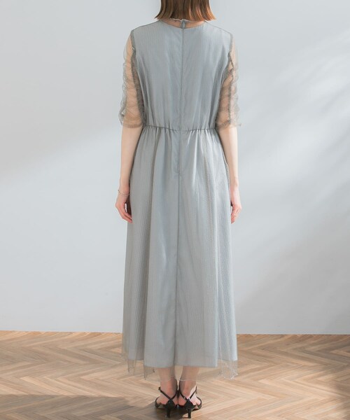 URBAN RESEARCH ROSSO（アーバンリサーチロッソ）の「kaene　シャイニーチュールドレス（ワンピース・レディース・gray/beige・38）」の10枚目の写真