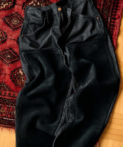 ADAM ET ROPE'（アダムエロペ）の「【Wrangler for WILD LIFE TAILOR】 EX SUEDE DOUBLE KNEE JEAN（デニムパンツ・メンズ・ブラック/ネイビー・28/29/30/31/32/33/34/36）」の21枚目の写真