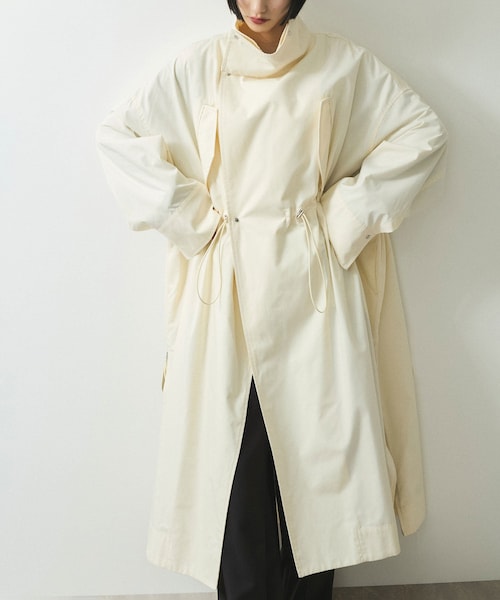 ADAM ET ROPE'(アダムエロペ)の「【WEB限定】スタンドカラーロングモッズコート(モッズコート・レディース・ブラック/オフホワイト/カーキ系・F)」の17枚目の写真