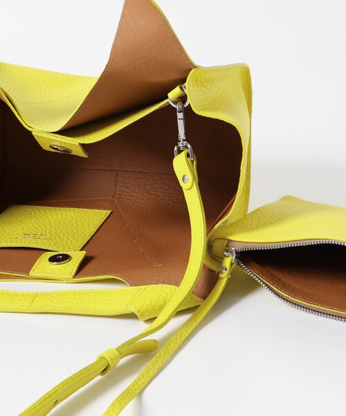 URBAN RESEARCH ROSSO（アーバンリサーチロッソ）の「GIANNI CHIARINI　EUFORIA（ショルダーバッグ・レディース・CARAMELLO/SHAKE・-）」の14枚目の写真